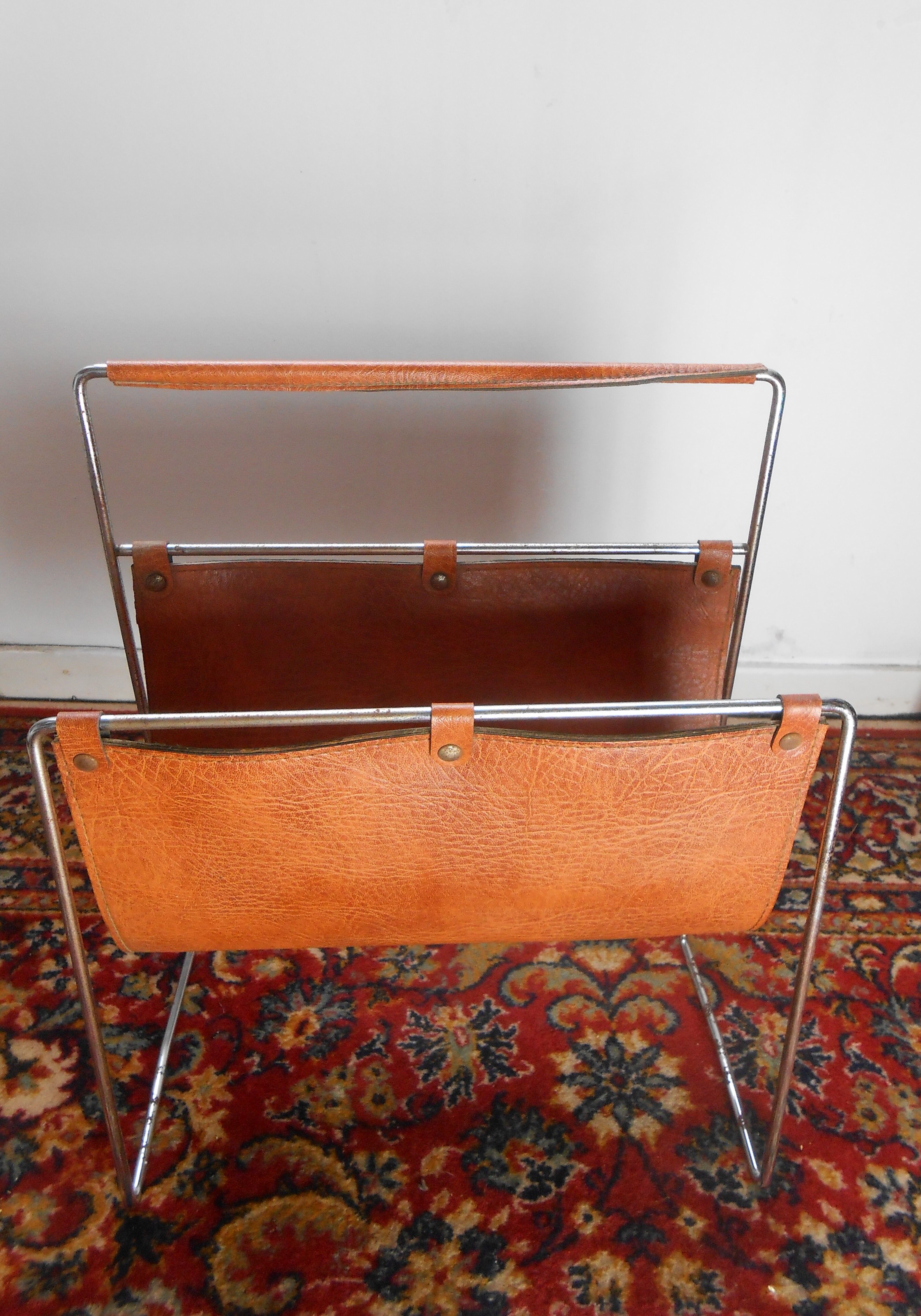 Review door vintage leather and metal