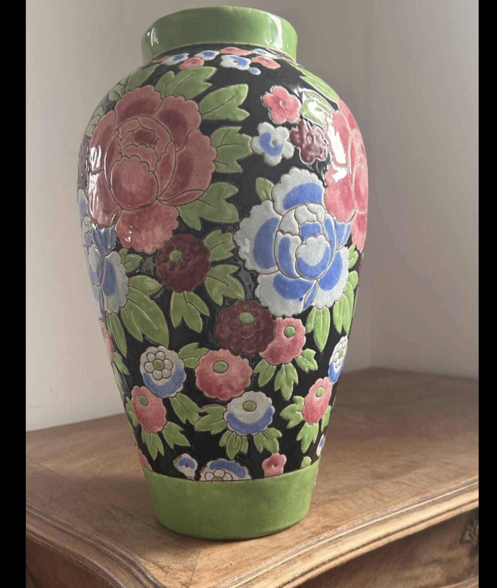 Large Keramis vase – Art Deco period with Peony motif – A splendour