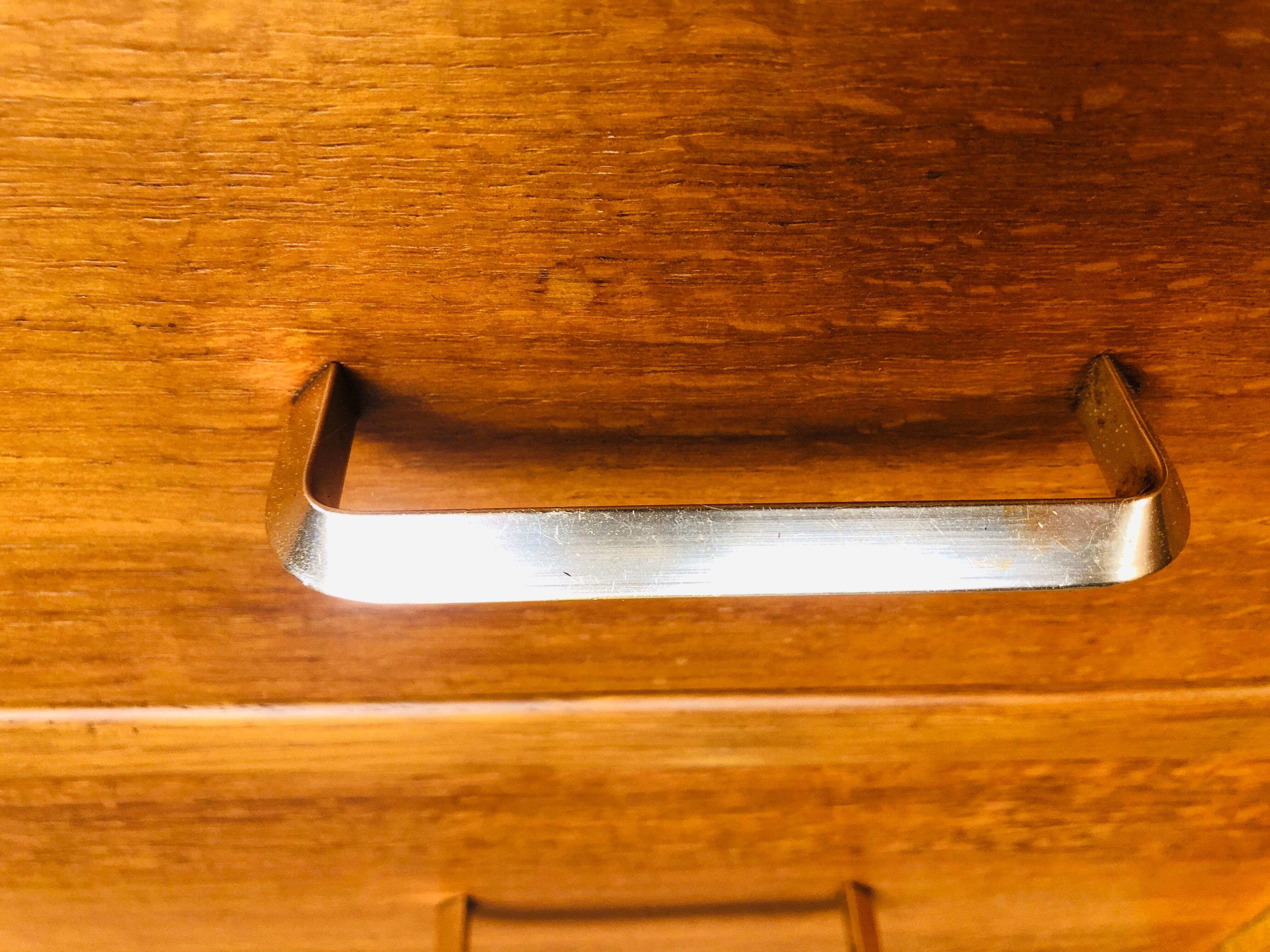 Oak chest of drawers, Scandinavian style, circa 60