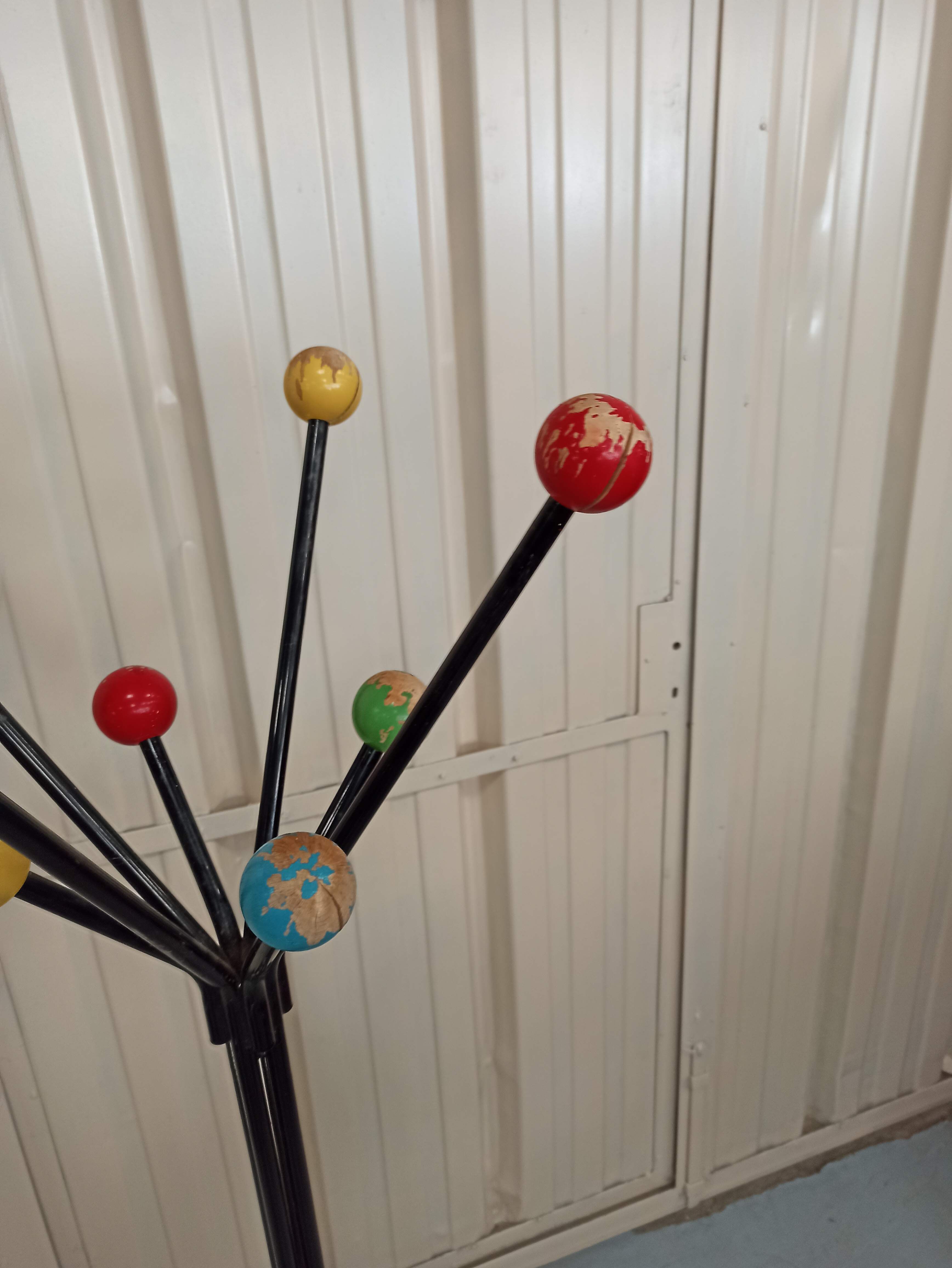 Coat rack parrot locker multicolored balls circa 50
