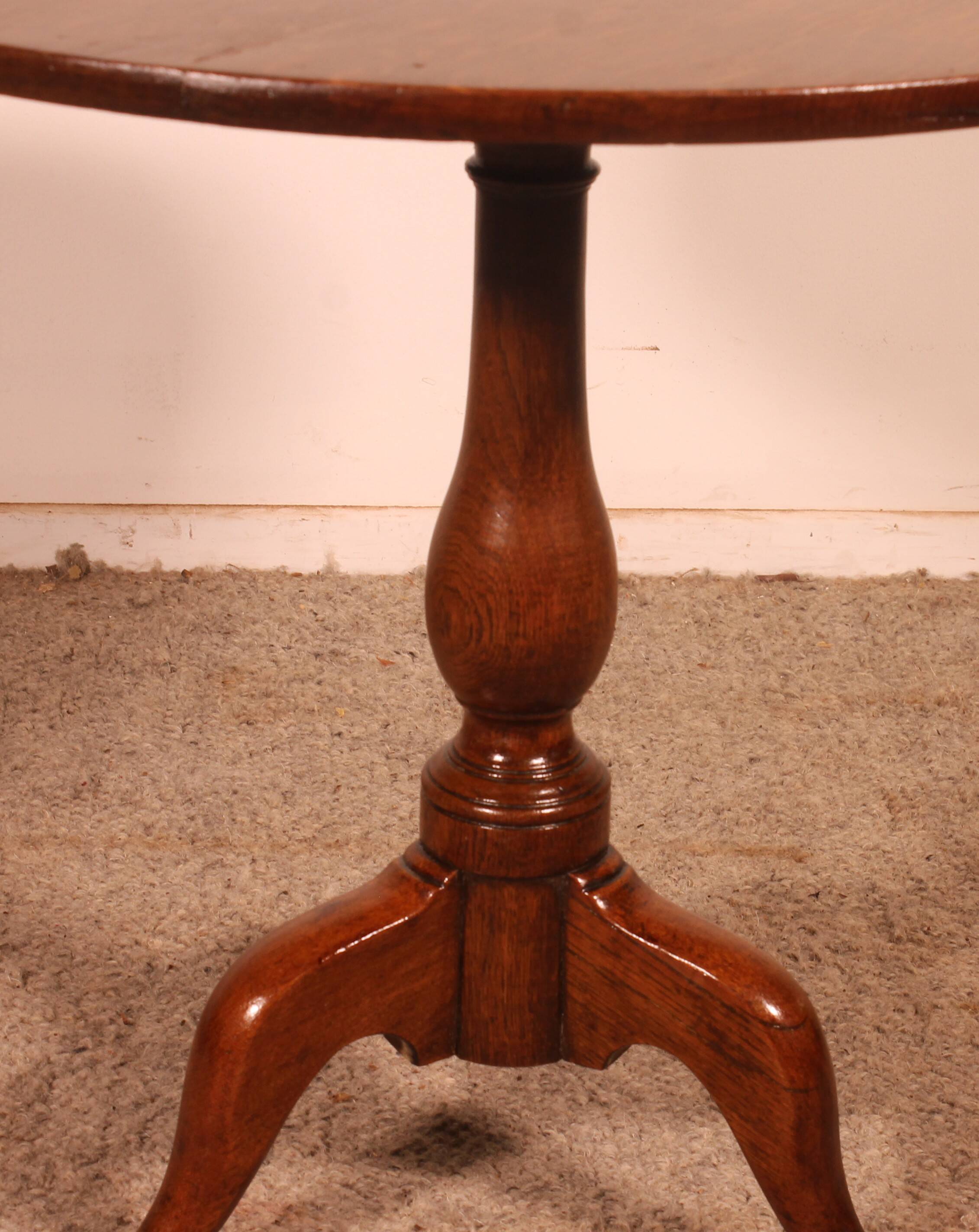 Oak gueridon circa 1800