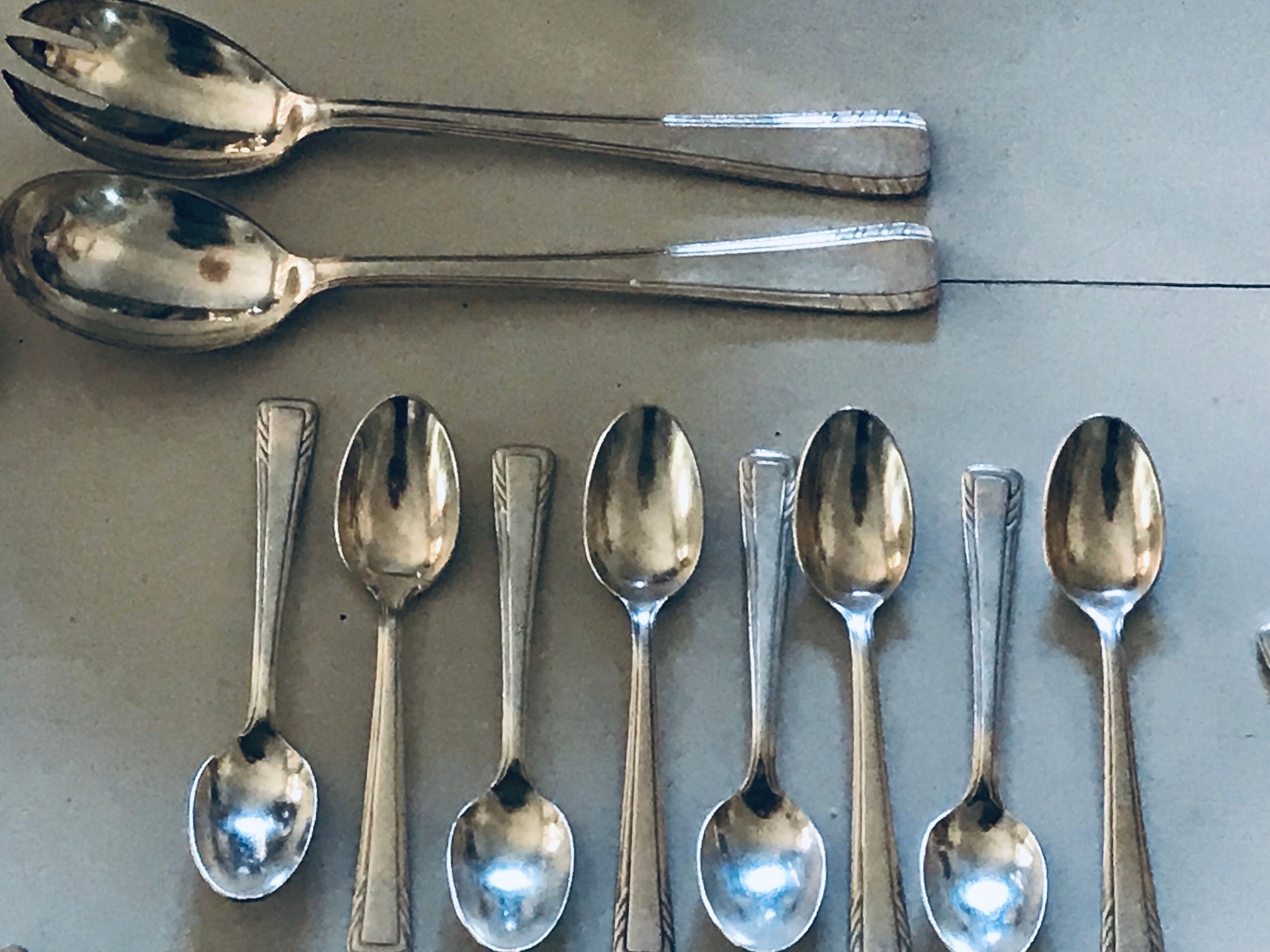 Art Deco Silver Metal Housewife J.Perrin