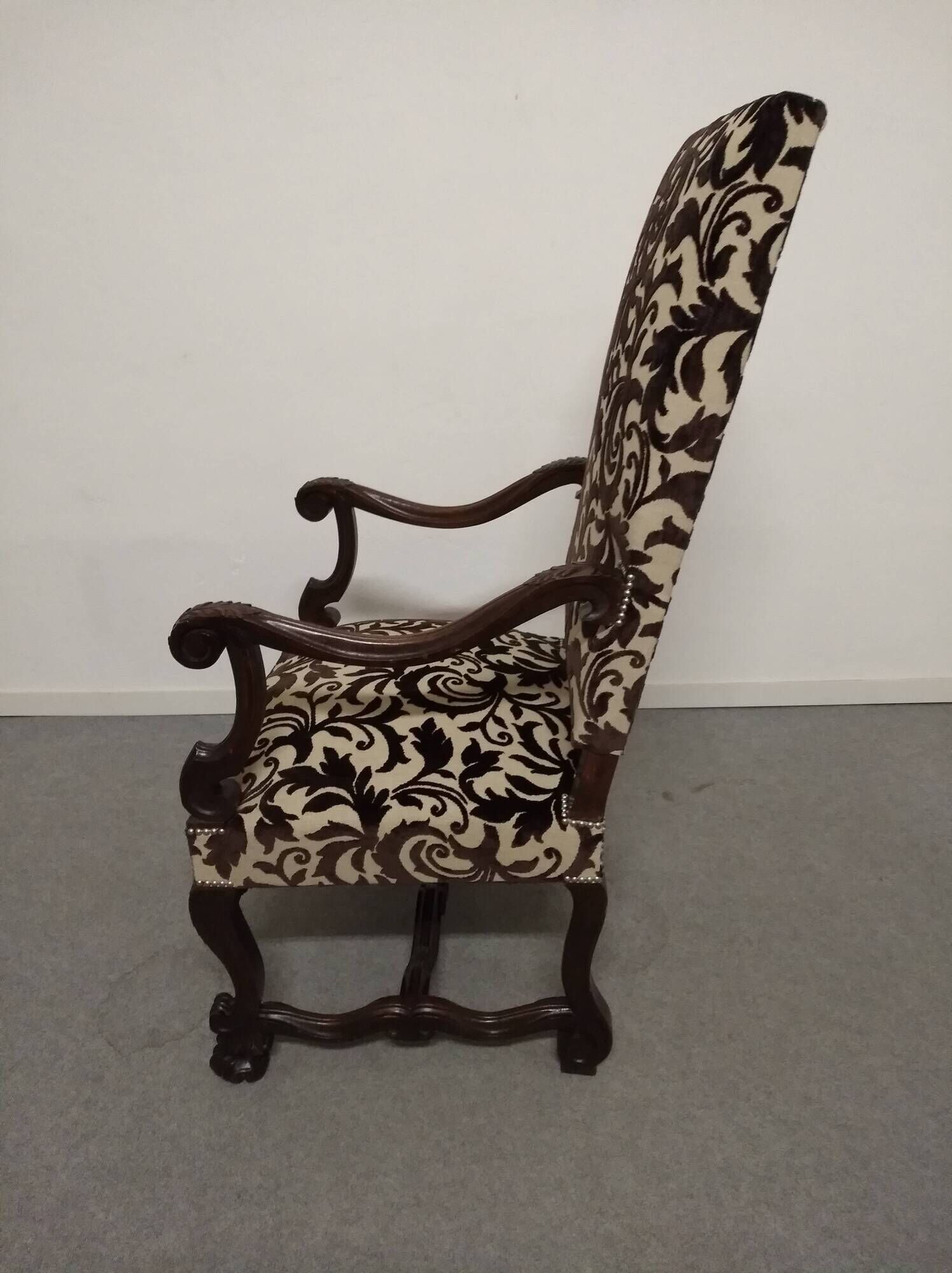 Pair of oak state armchairs, France, late 18th century