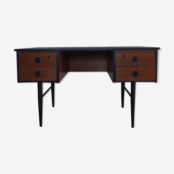 Scandinace desk