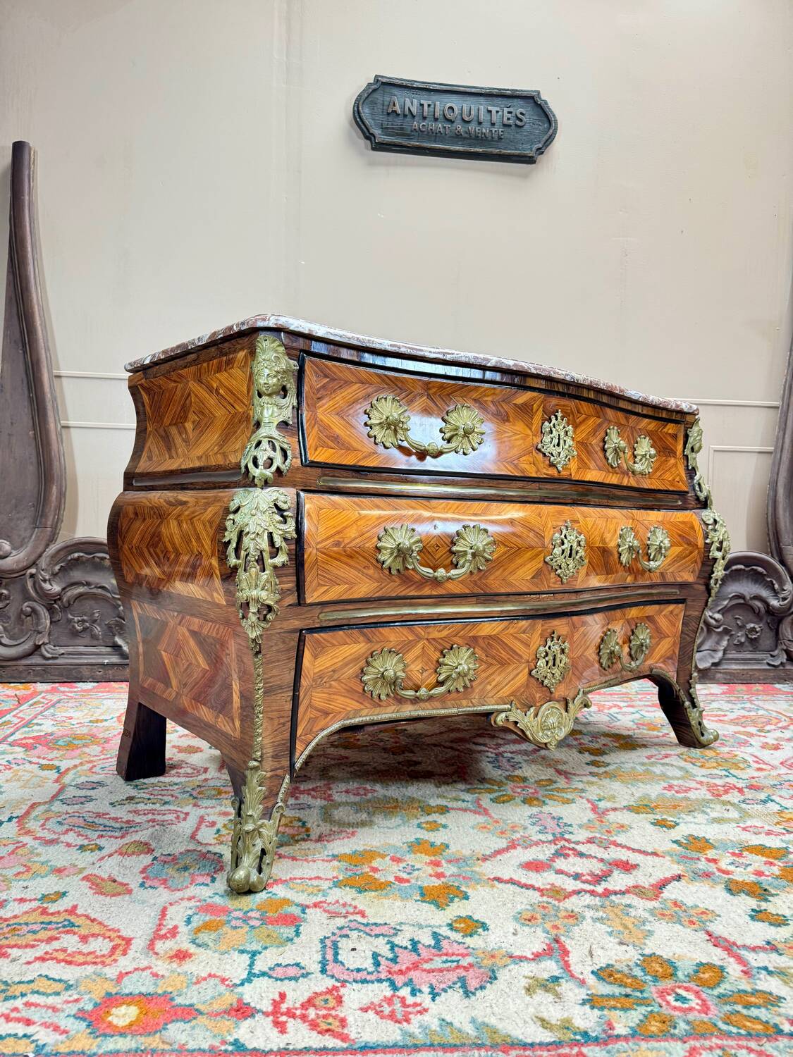 Commode tombeau En Marqueterie D’époque Régence Louis XV XVIII Eme Siècle