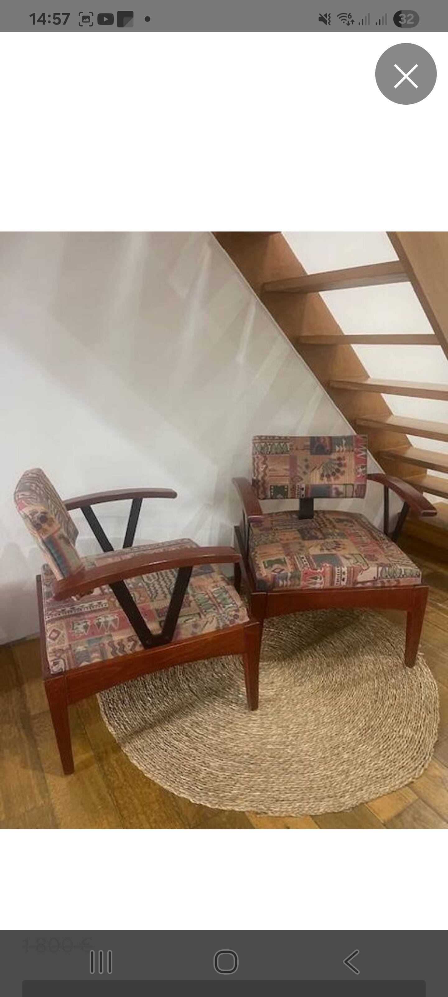 Paire de fauteuils des années 80.