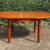 Scandinavian extending table from the 60s and 70s