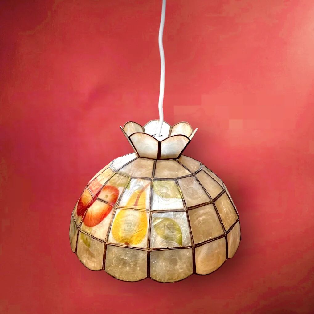 Vintage suspension in mother-of-pearl and brass with fruit decoration – retro light fitting from the 70s.