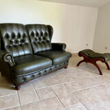 Classic English-style leather sofa with footrest