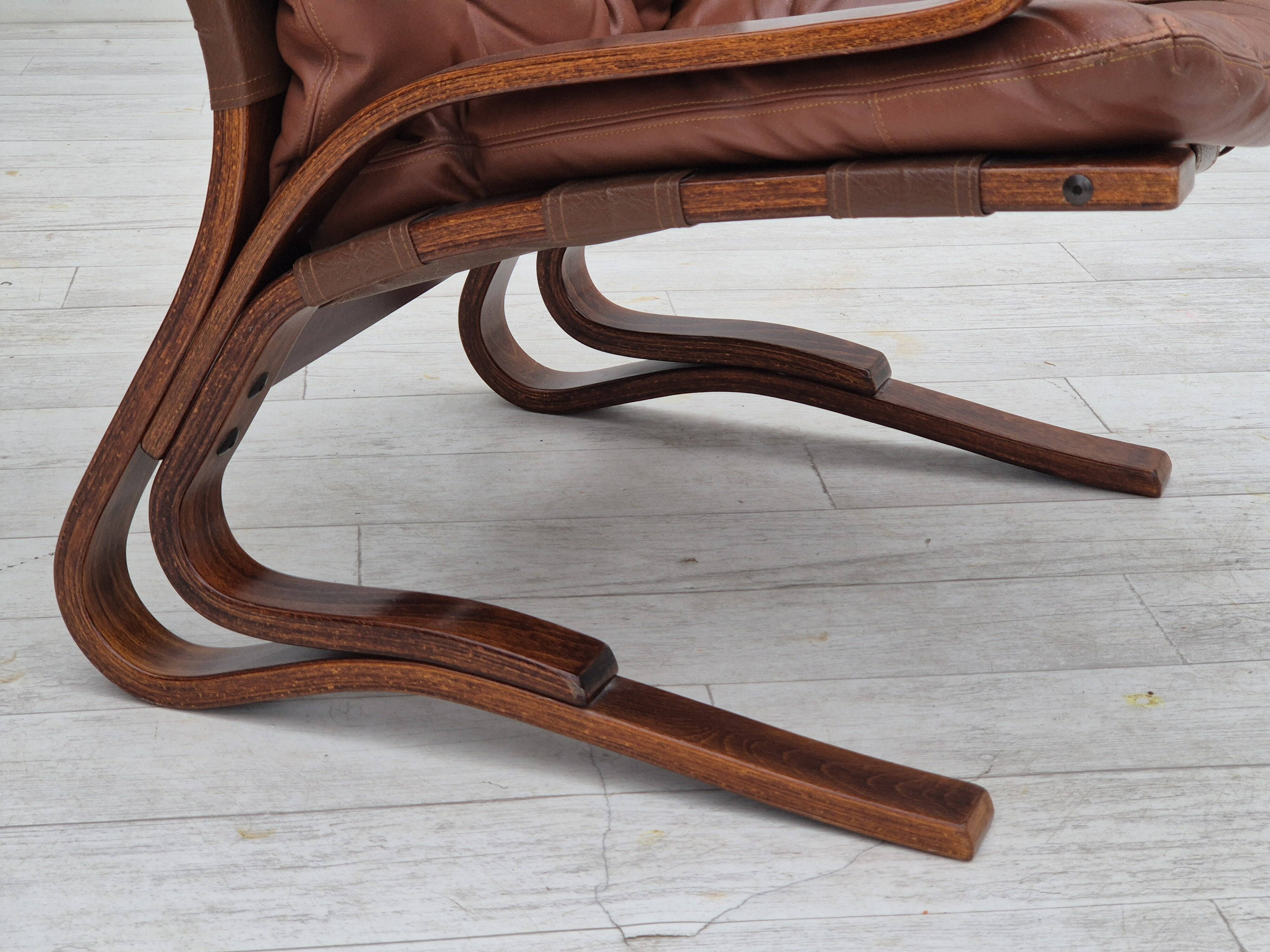 1970s, Scandinavian design, lounge chair, original condition, leather, bent wood.