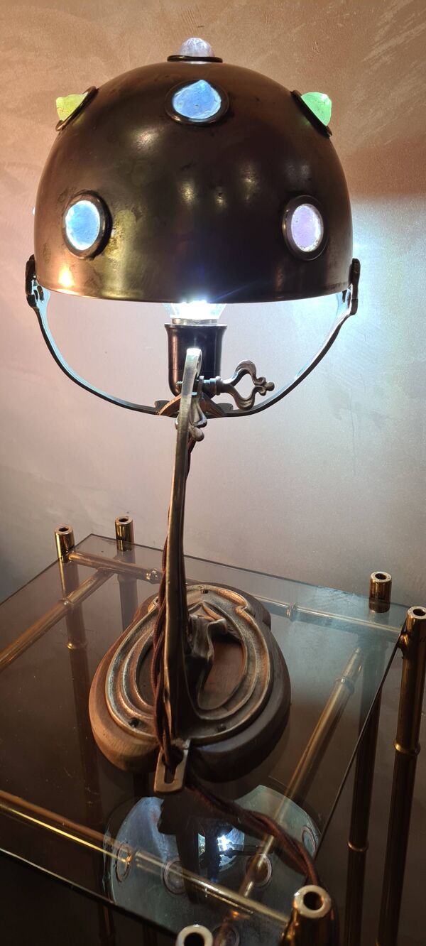 Lampe de table 1900 laiton cuivre ancienne a cabochon en verre  35x24