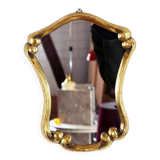 Miroir en bois doré à la feuille