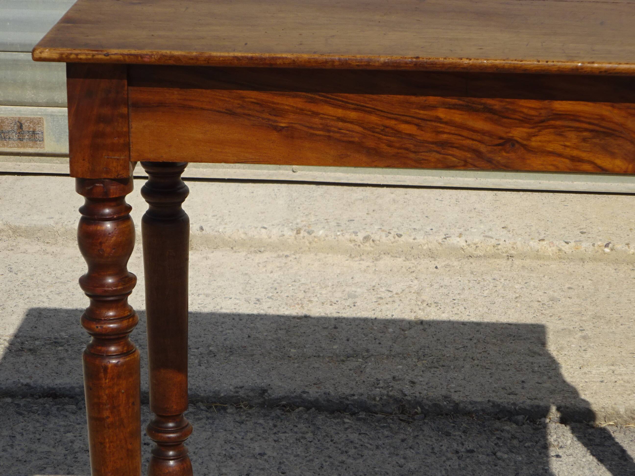 Vintage desk in solid walnut