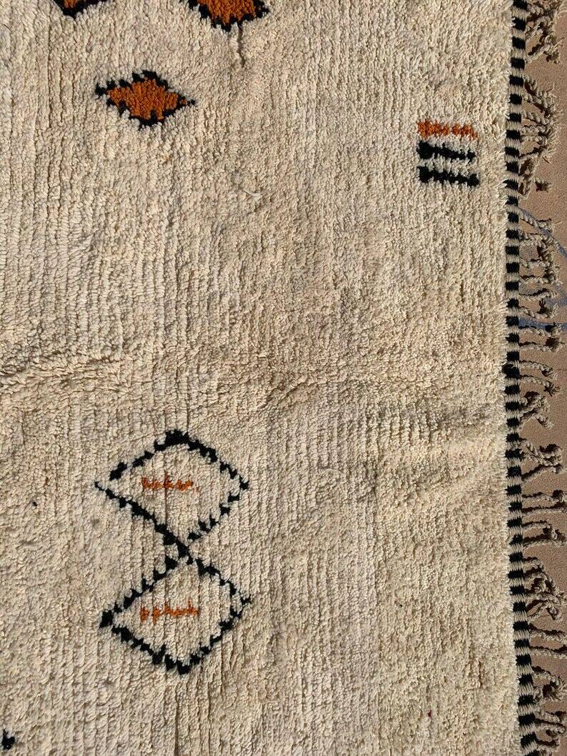 Handmade Moroccan rug 200cm x 300cm