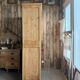 Armoire lingère ancienne en pin massif (rénovée)