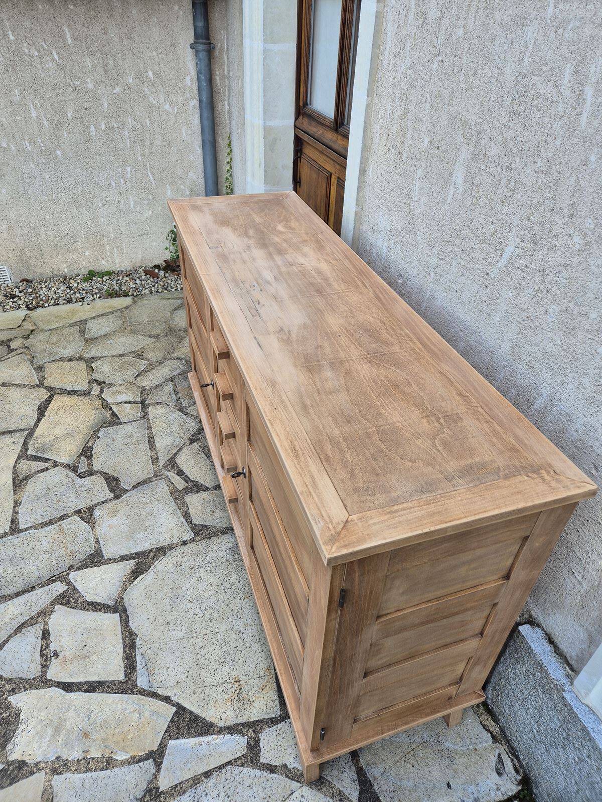 Buffet de sinistré René Gabriel