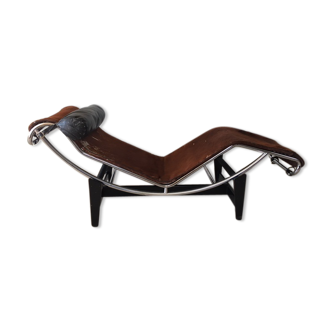 Chaise longue LC4 Le Corbusier par Cassina