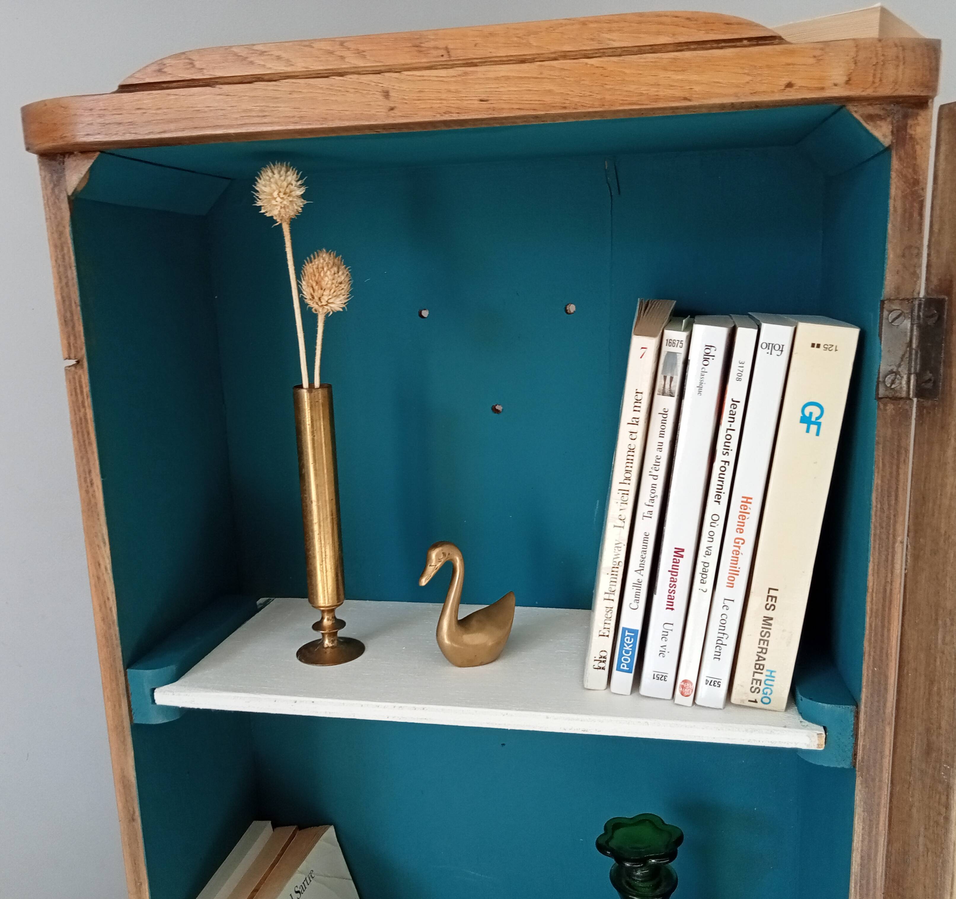 Vintage medicine cabinet in walnut 40/50s