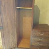 Asymmetrical cabinet