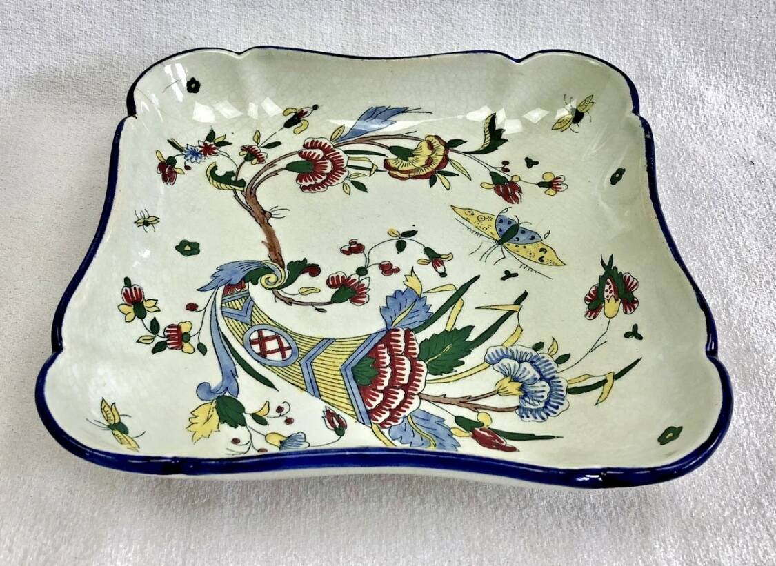 Antique hollow dish Gien cornucopia 1875/1935