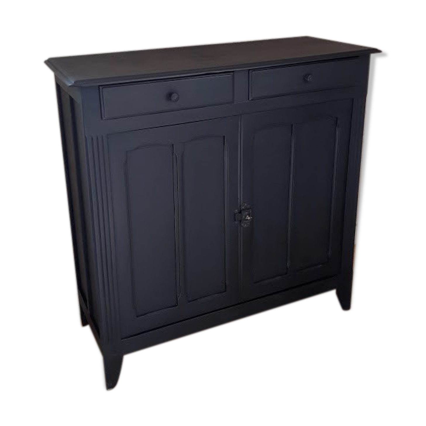 Black Parisian buffet