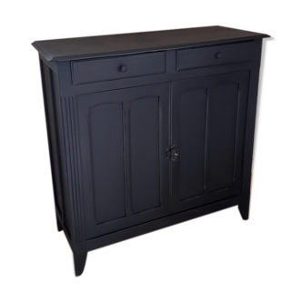 Black Parisian buffet