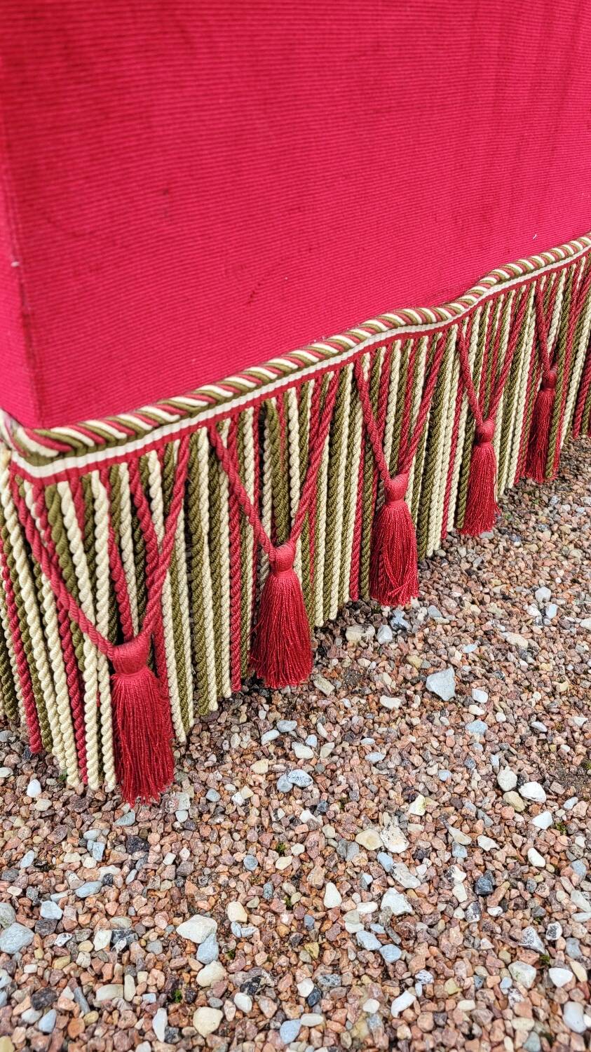 Velvet corner toad armchair, Napoleon III period