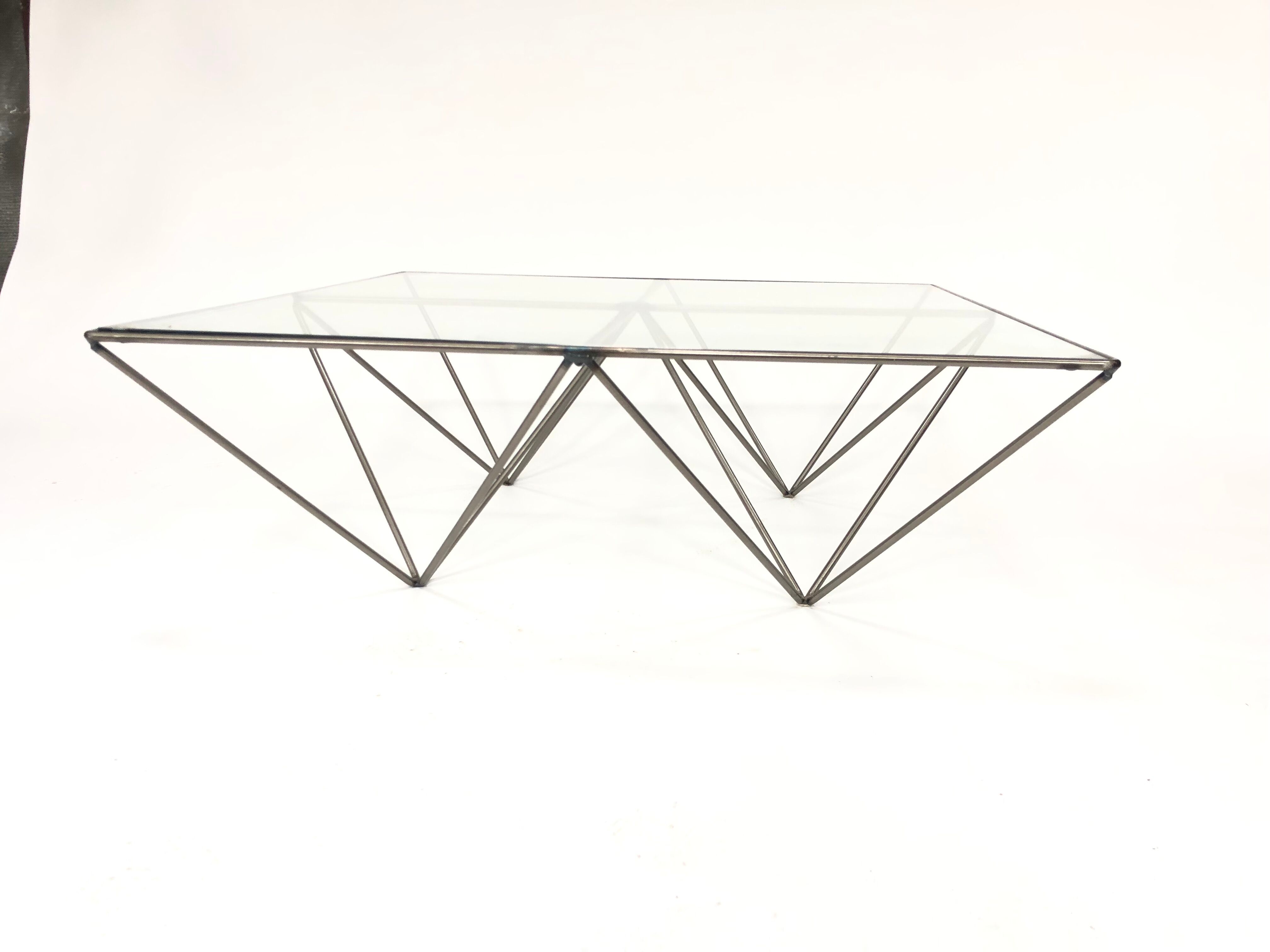 Table low vintage 60s/70s design steel wire