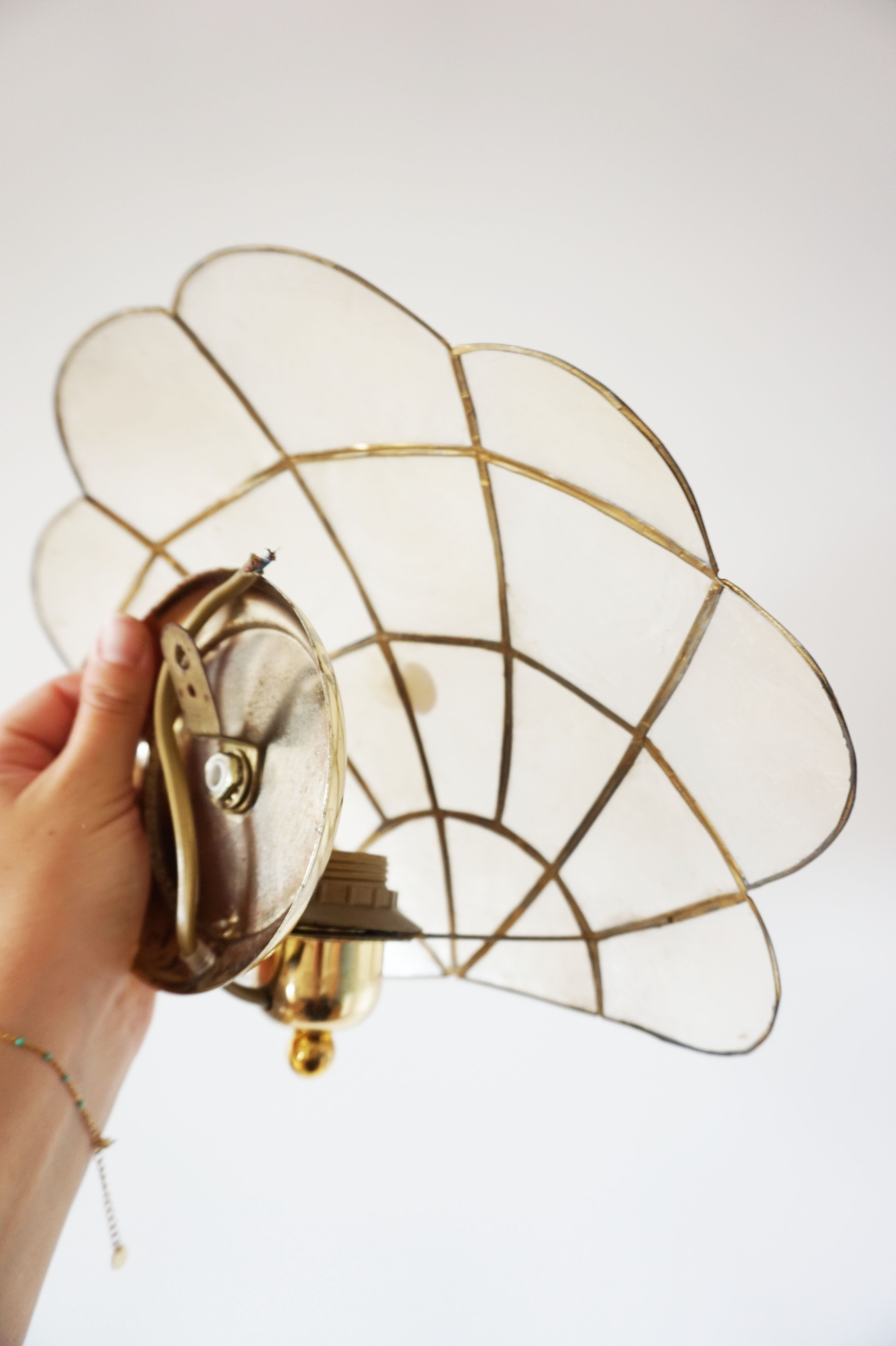 Vintage mother-of-pearl shell sconce