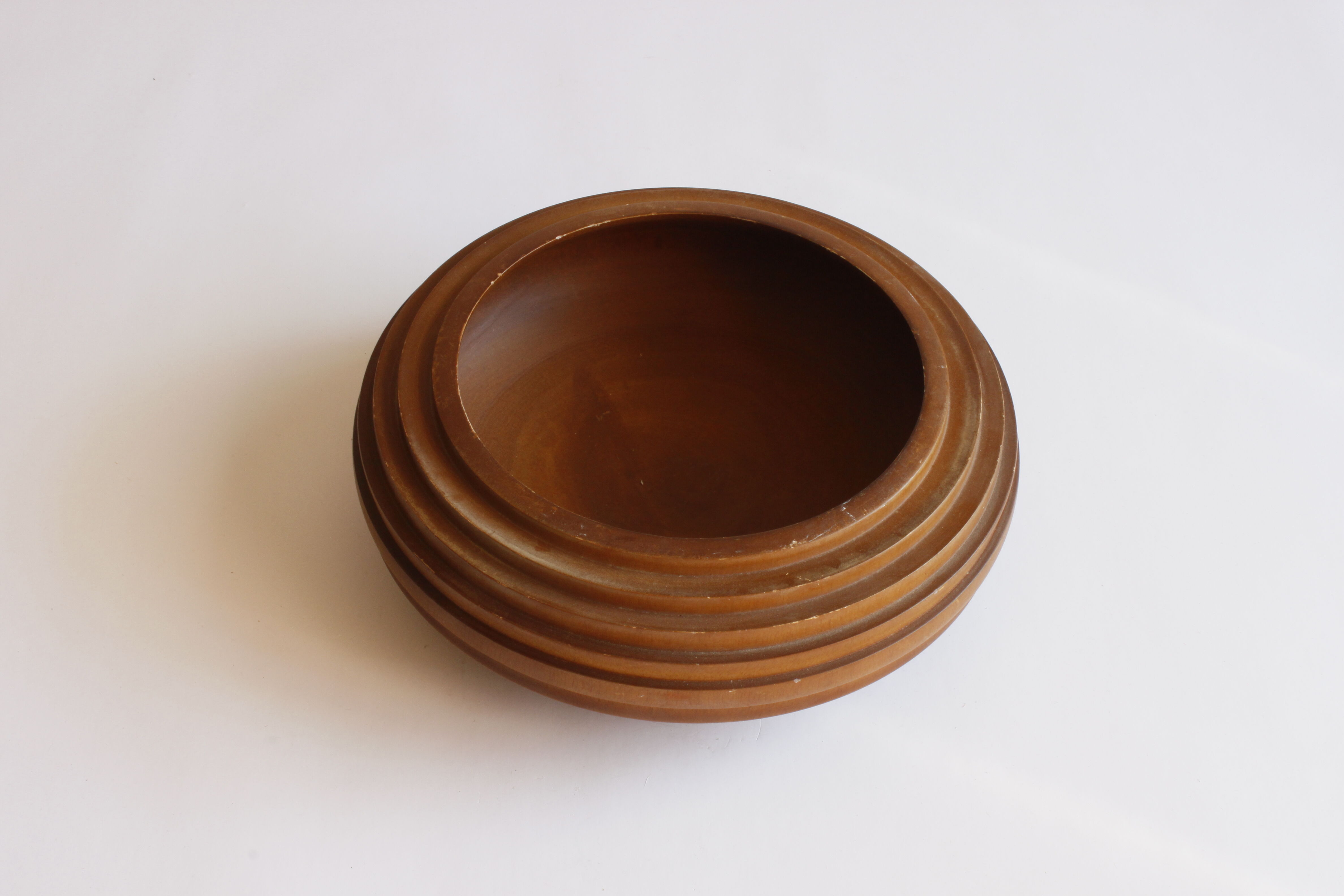 Ribbed turned wooden bowl, 1980