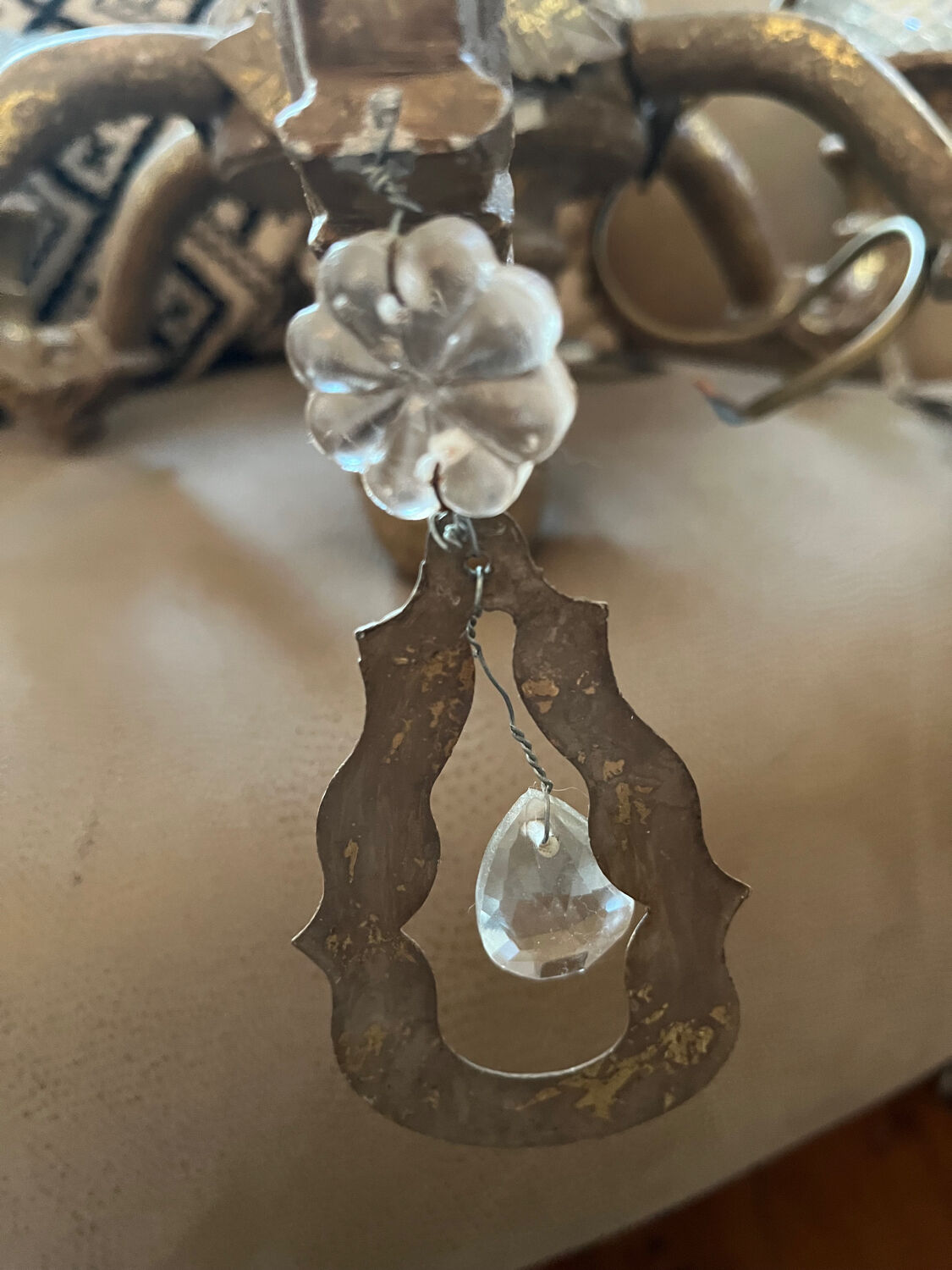 Lustre with patina, pendants and candle holders