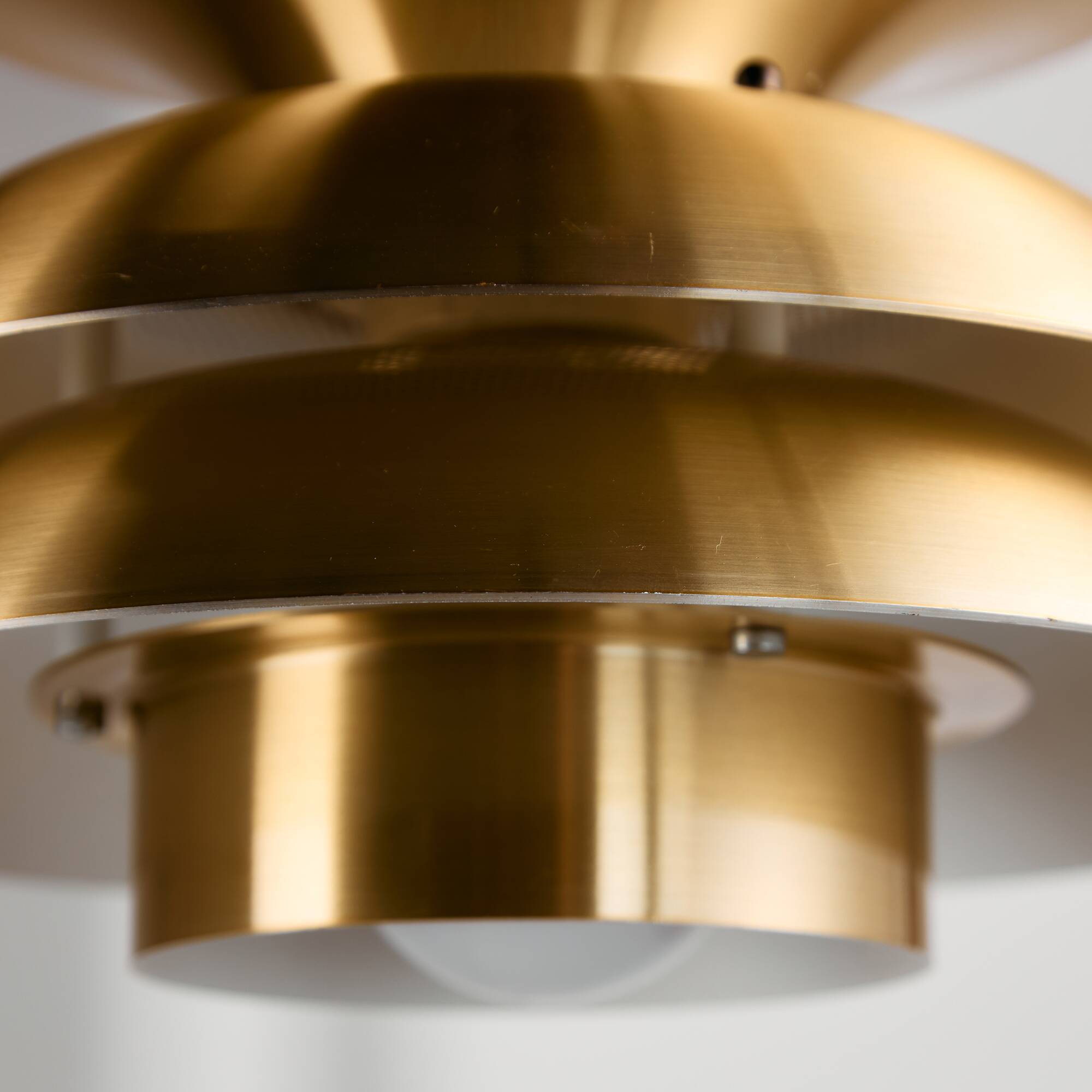 Type 1090 Ballet pendant by Belux