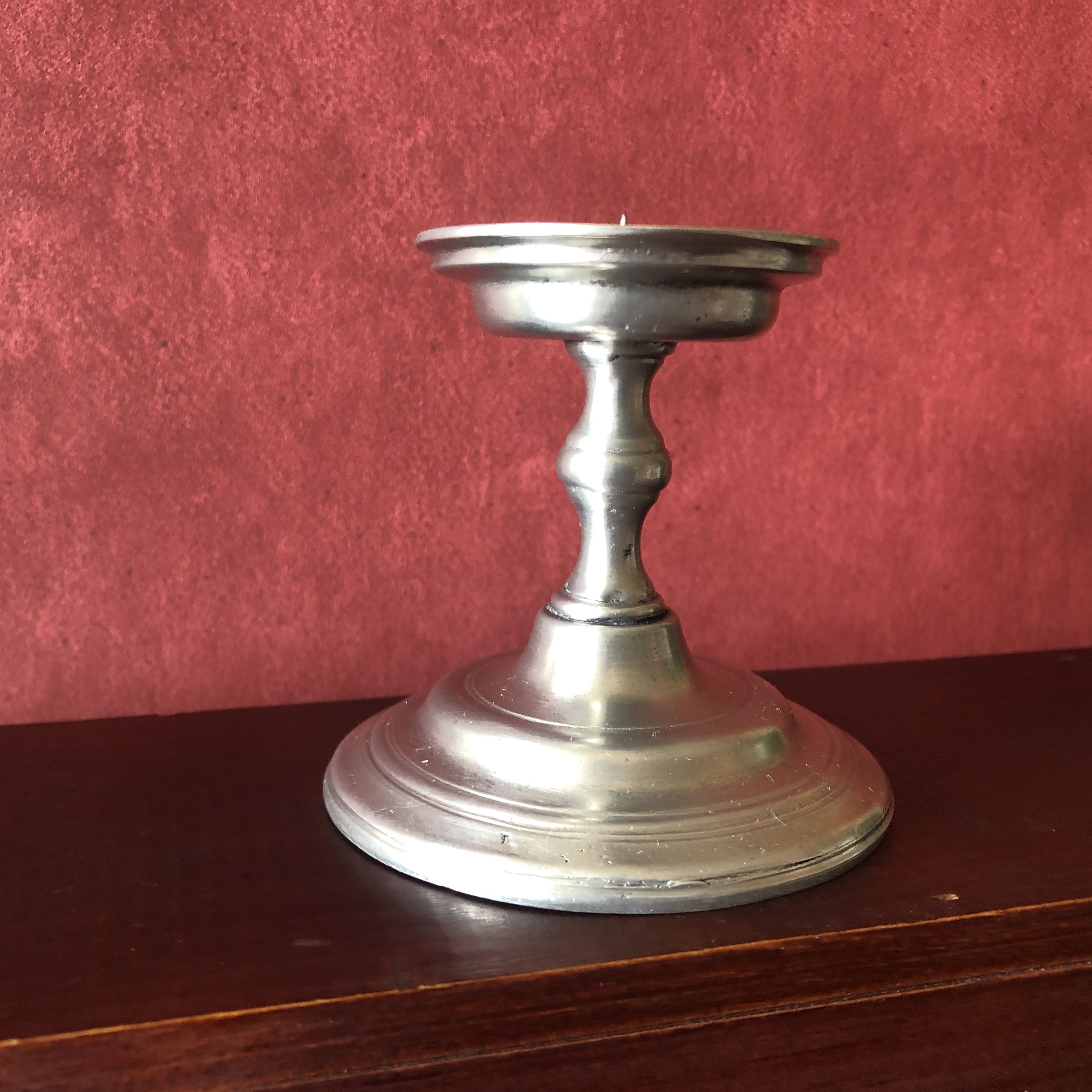 Candle holder prick candle in tin punch lion standing