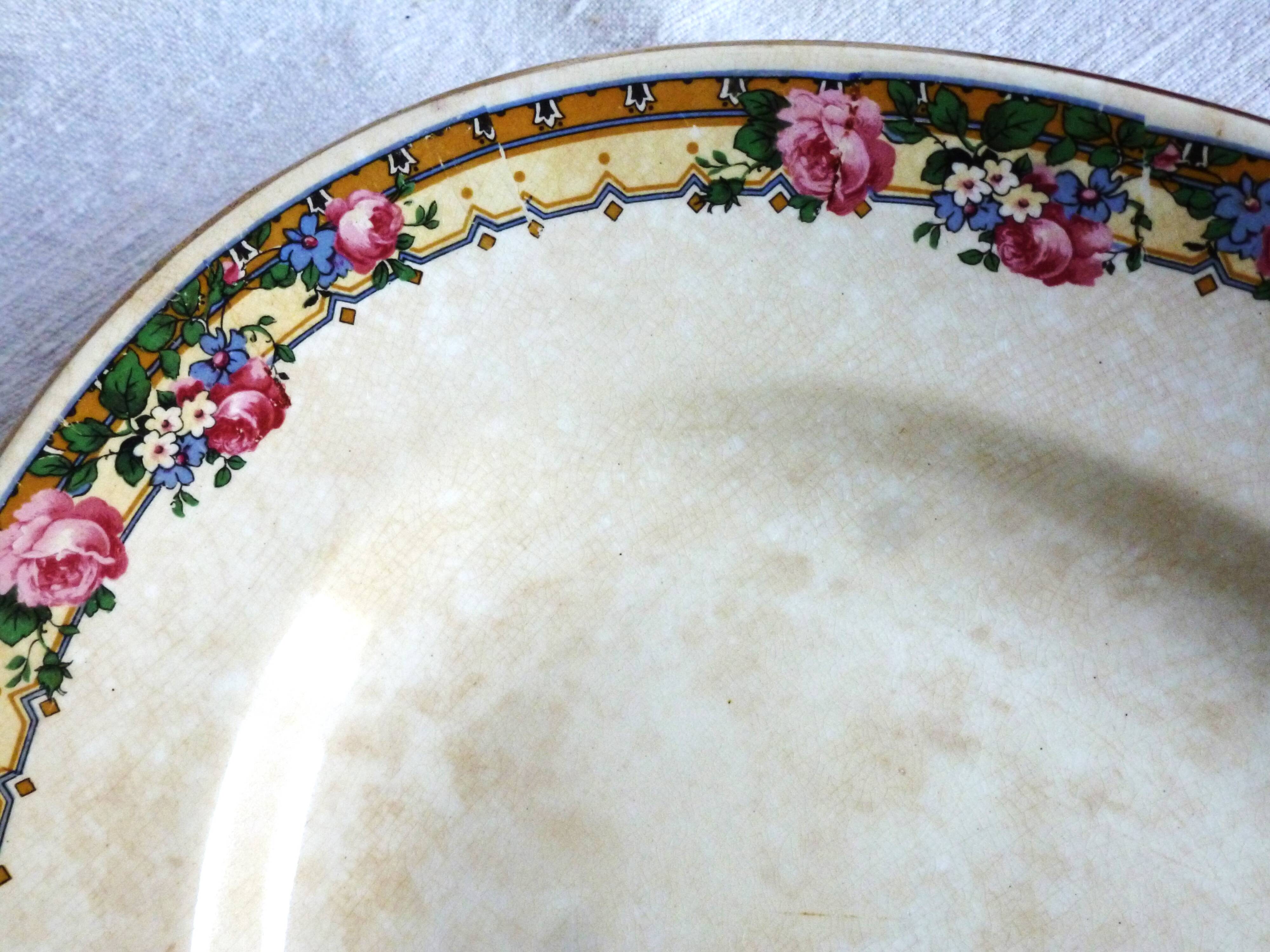 Antique table dish/vegetable dish with sauce boat, vintage crockery from the early 20th century