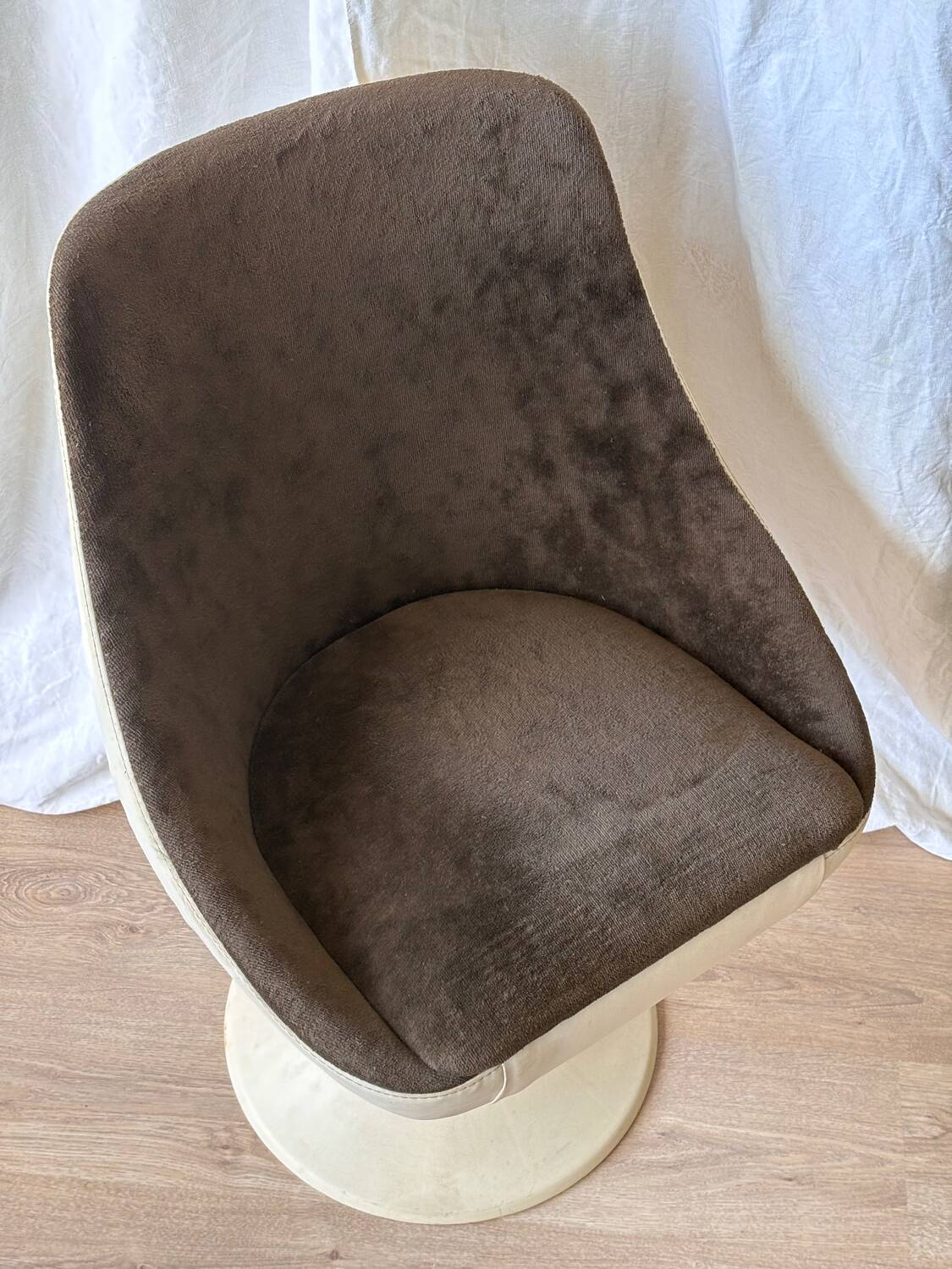 Swivel tulip chair 1970