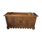 Antique wedding chest in carved solid oak – 19th century – Artisanal work