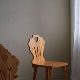 Set of 6 pine chairs