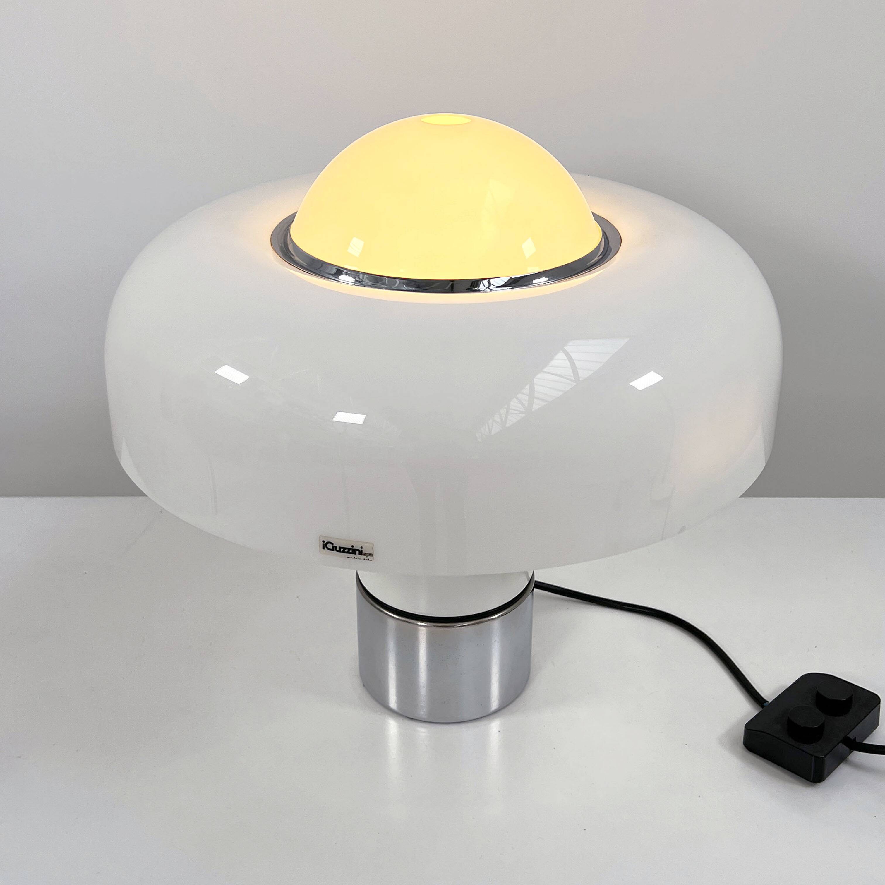 Lampe Brumbury par Luigi Massoni pour Harvey Guzzini, 1970s