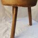 Tabouret tripode ardèchois