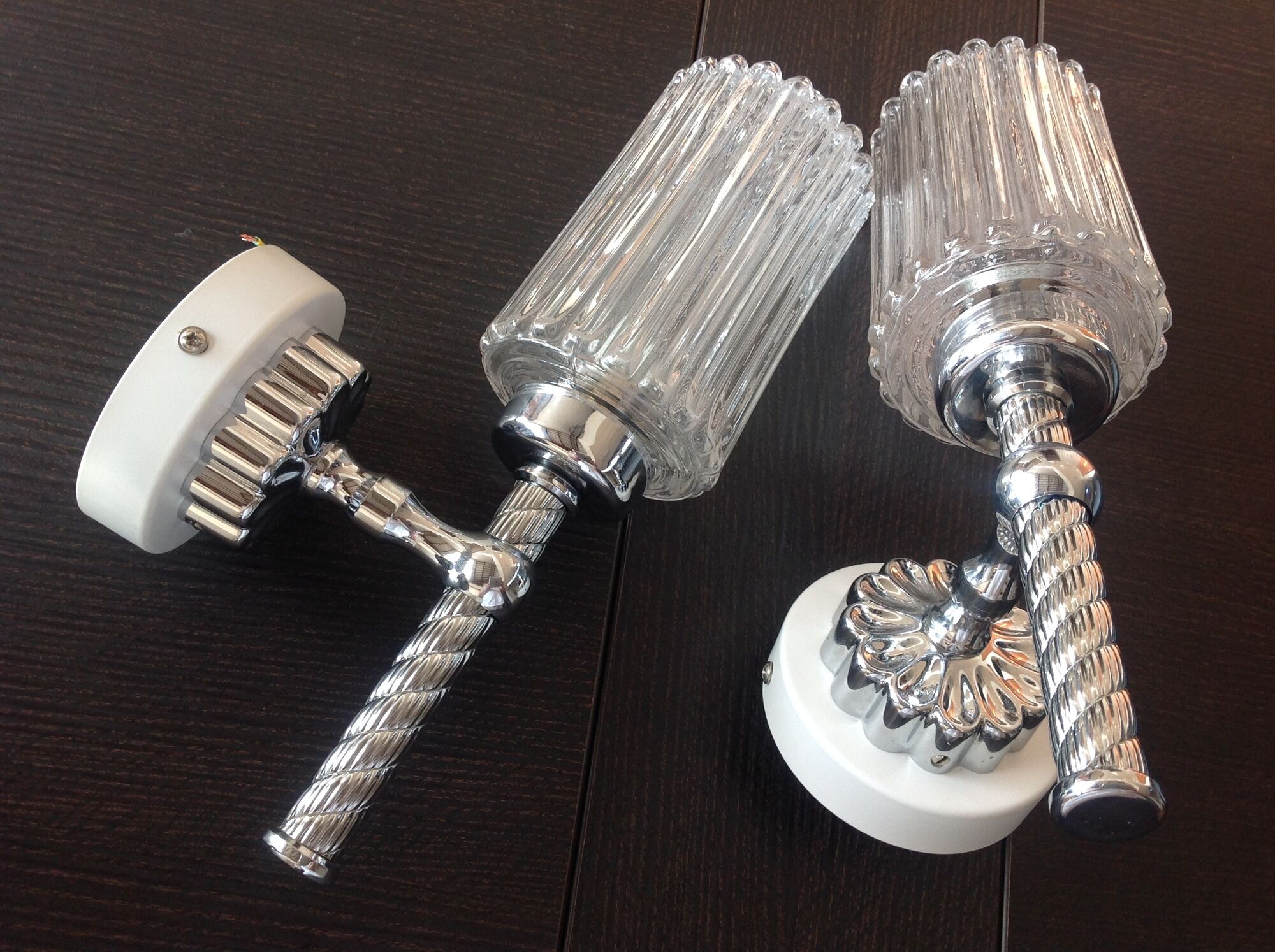 Pair of torch  in glass and chrome metal / vintage 70s wall light