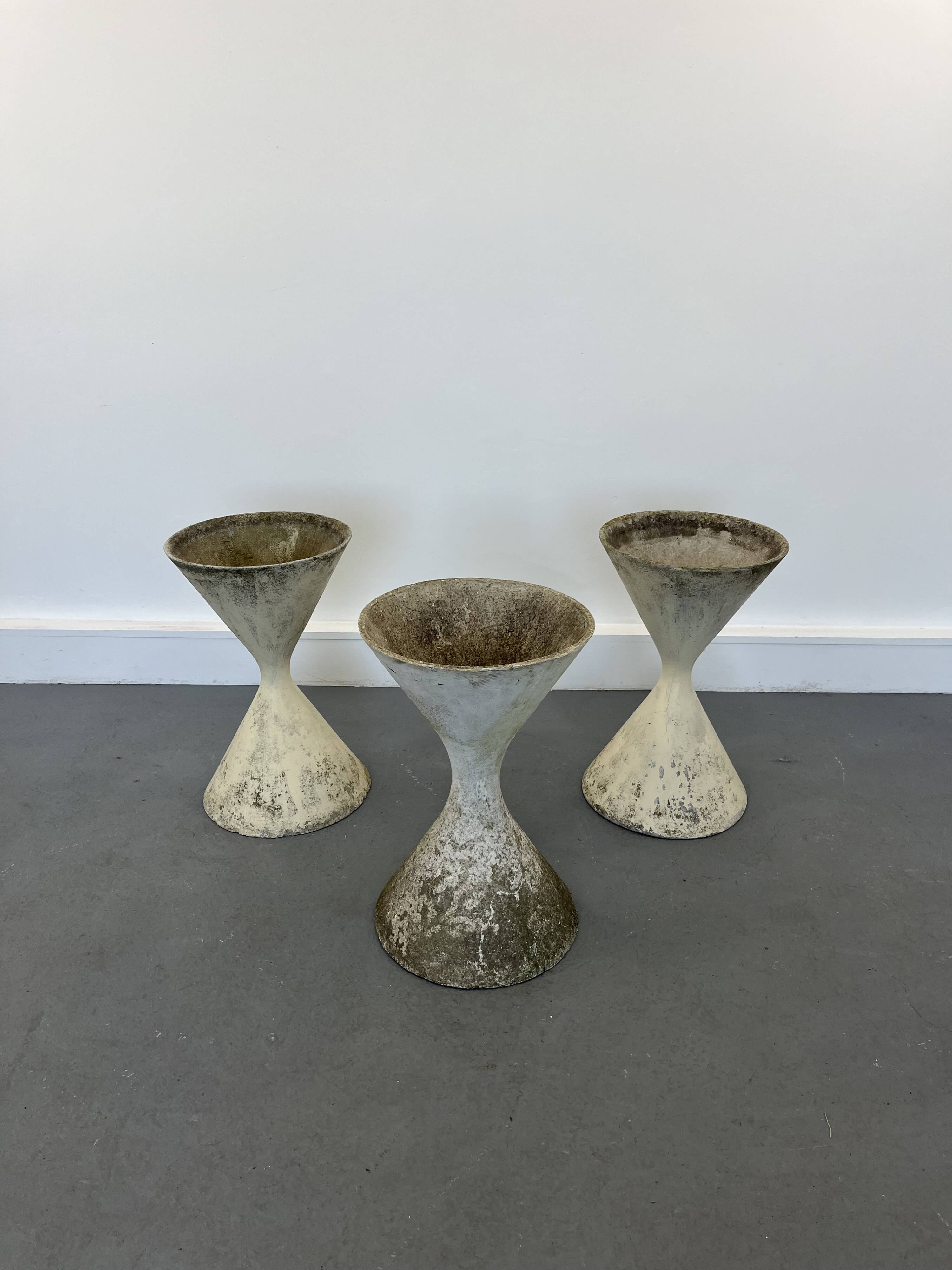 3 planters design Anton Bee assisted by Guhl edition Eternit 1958