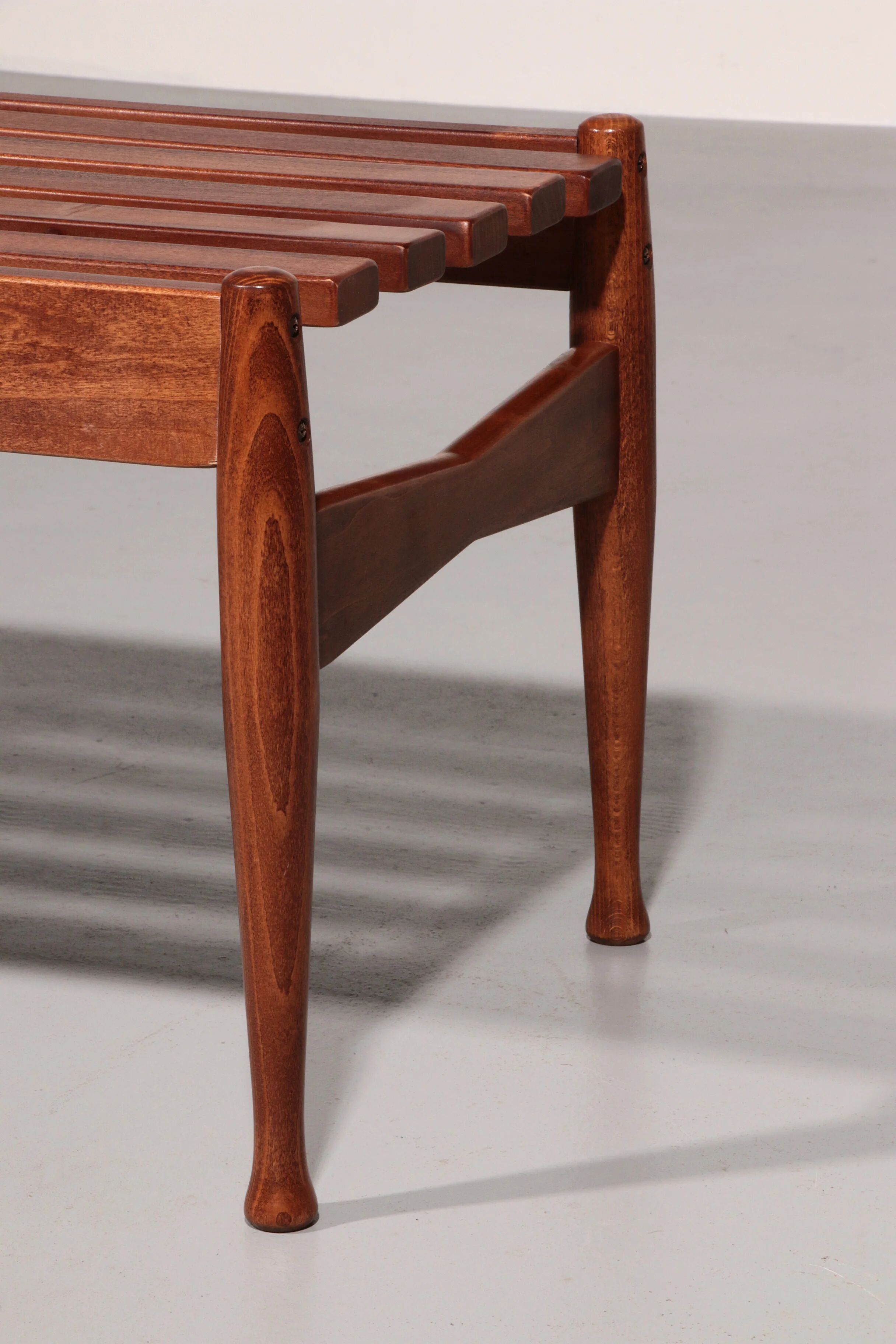Walnut bench by Gio Ponti made by Fratelli Reguitti 1950