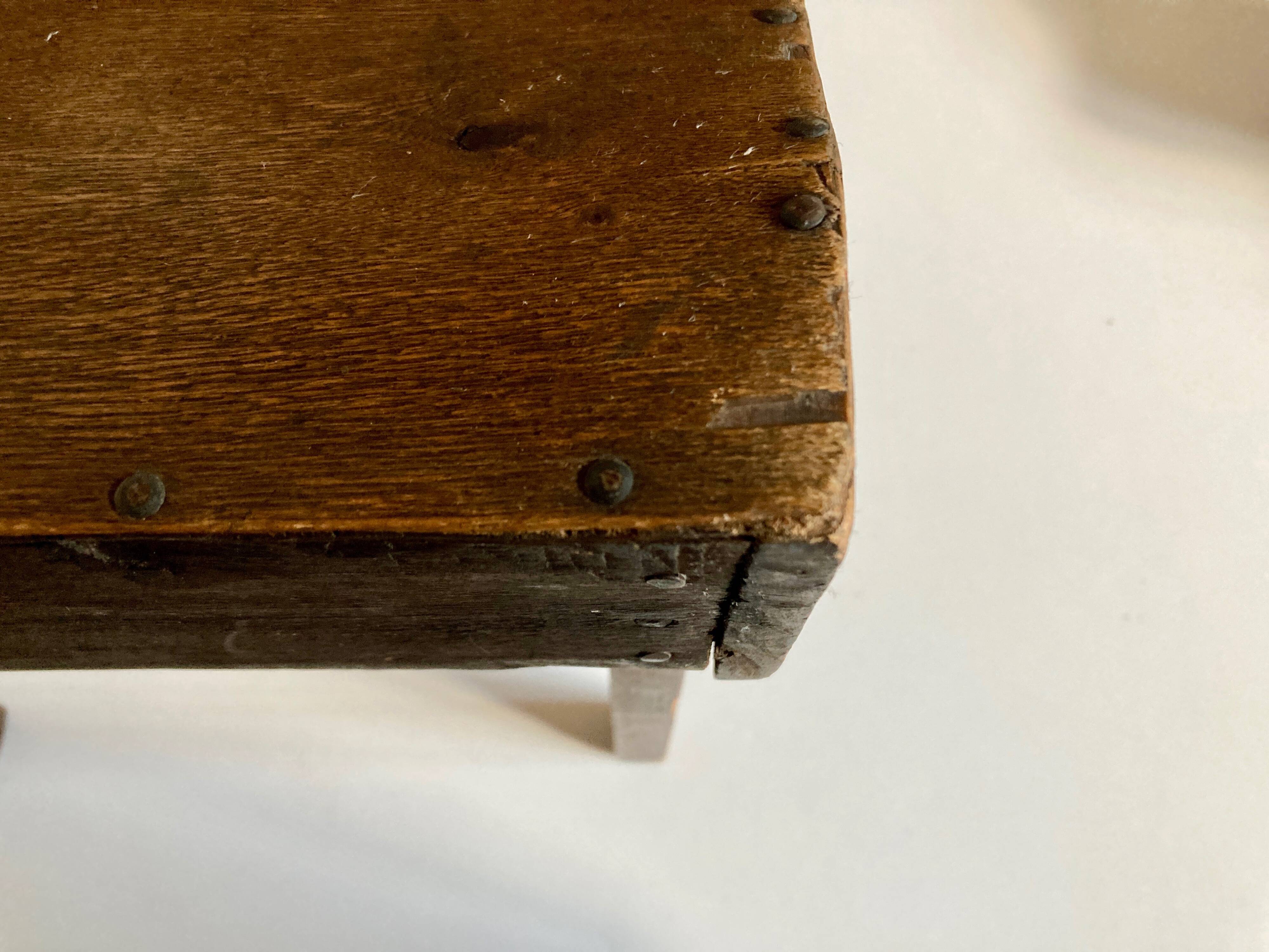 Curved Plywood stool popular art 1950