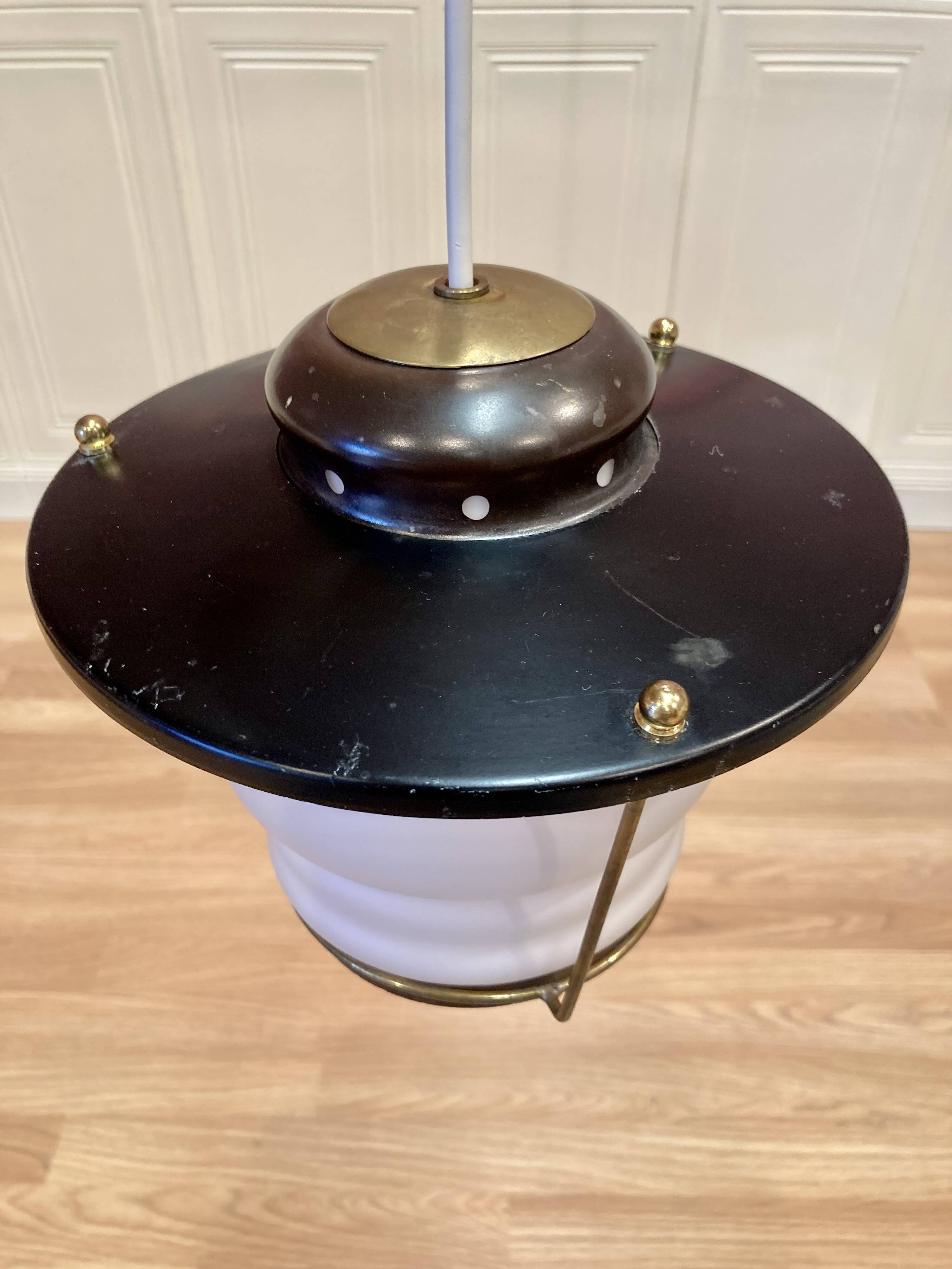 Suspension opaline scandinavian design 1950.