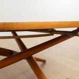Ess.Tee.Tisch. height adjustable Table by Jürg Bally