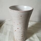 Vase in earthenware