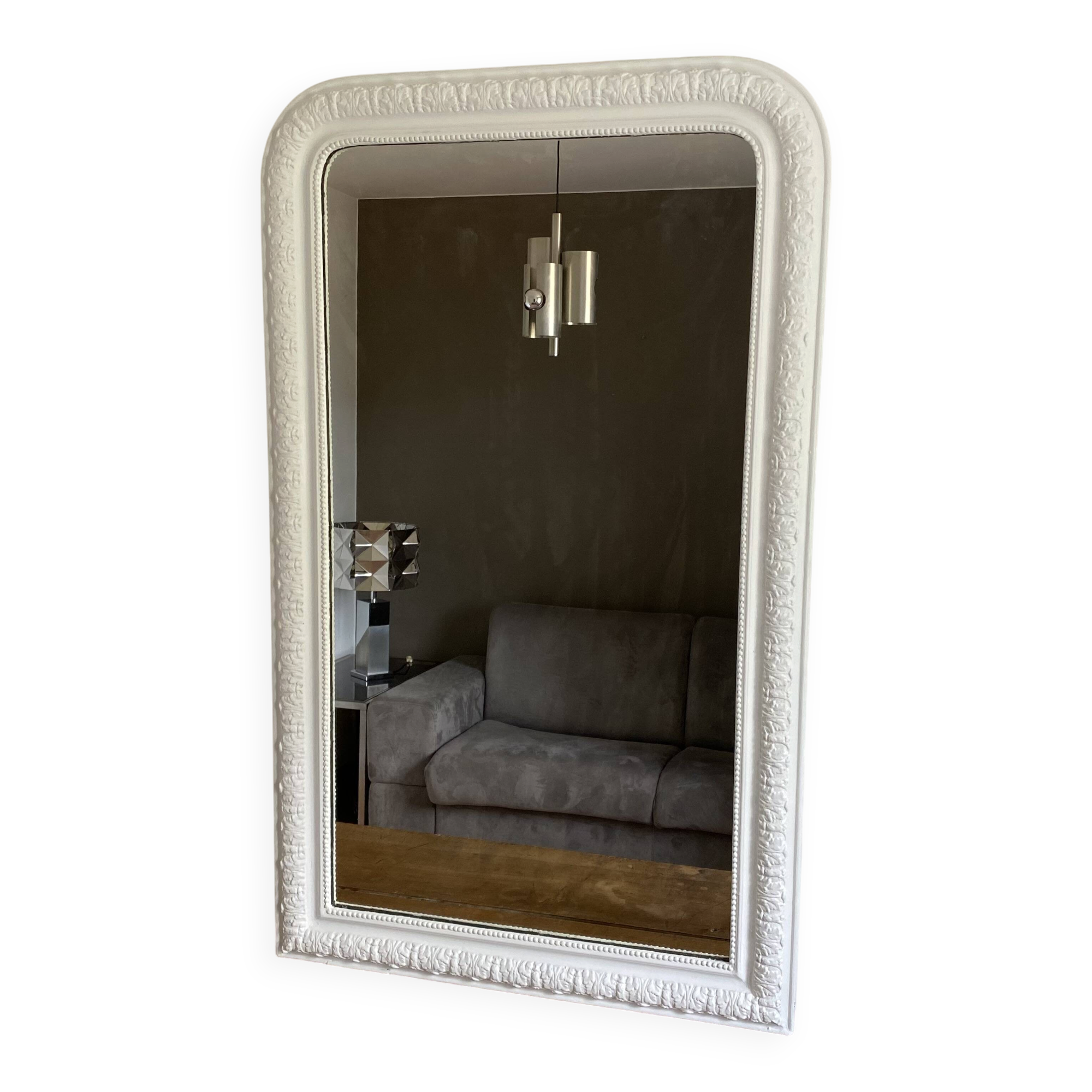 Louis Philippe mirror from the late 19th century. 140x85. White.