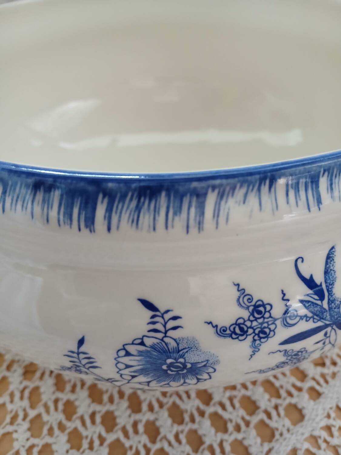 Antique "Lancaster" soup tureen from Sarreguemines