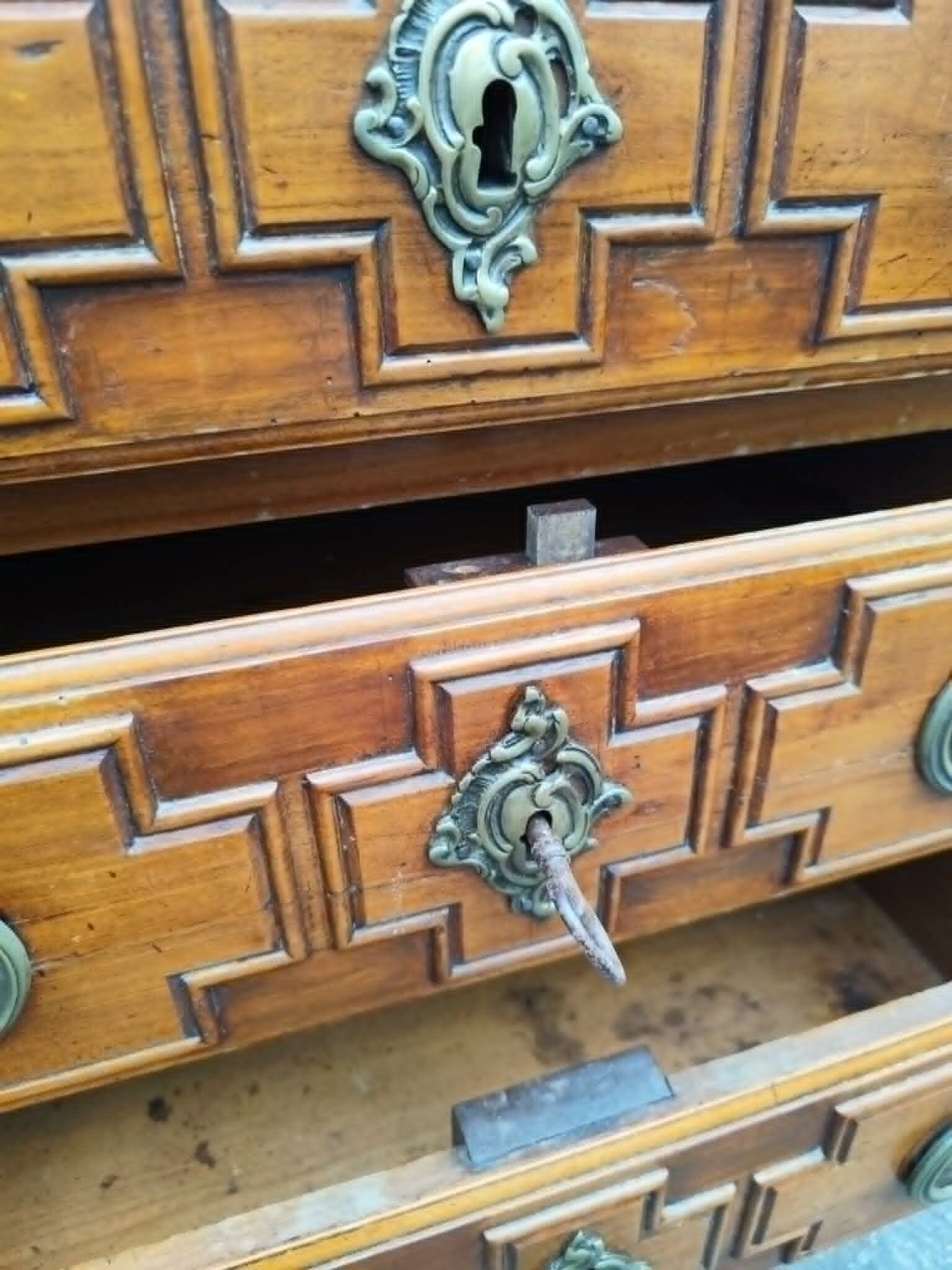 Commode Transition Louis XV - Louis XVI