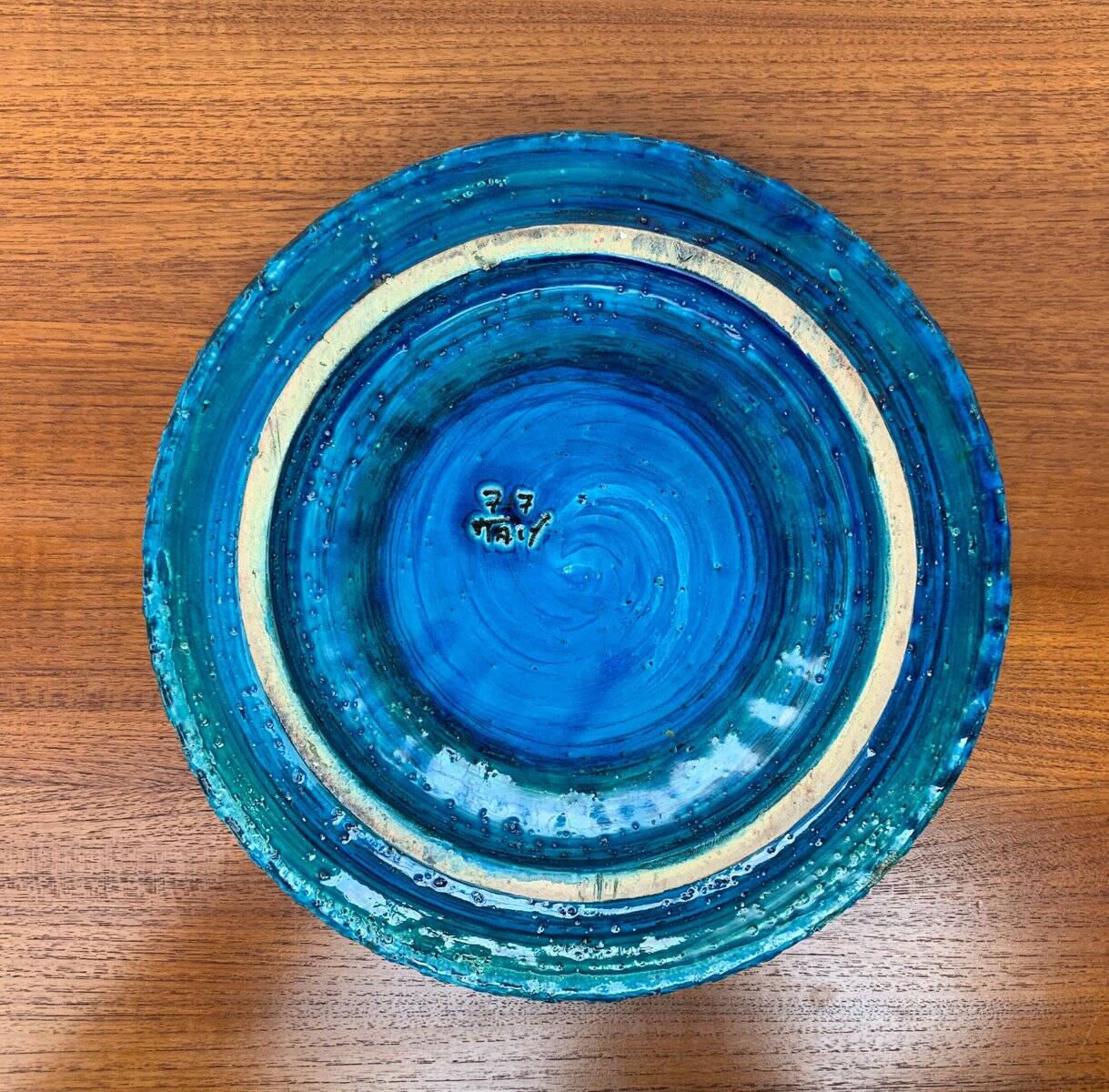 Large blue pottery bowl Rimini by Aldo Londi for Bitossi, Italy, 1960s.